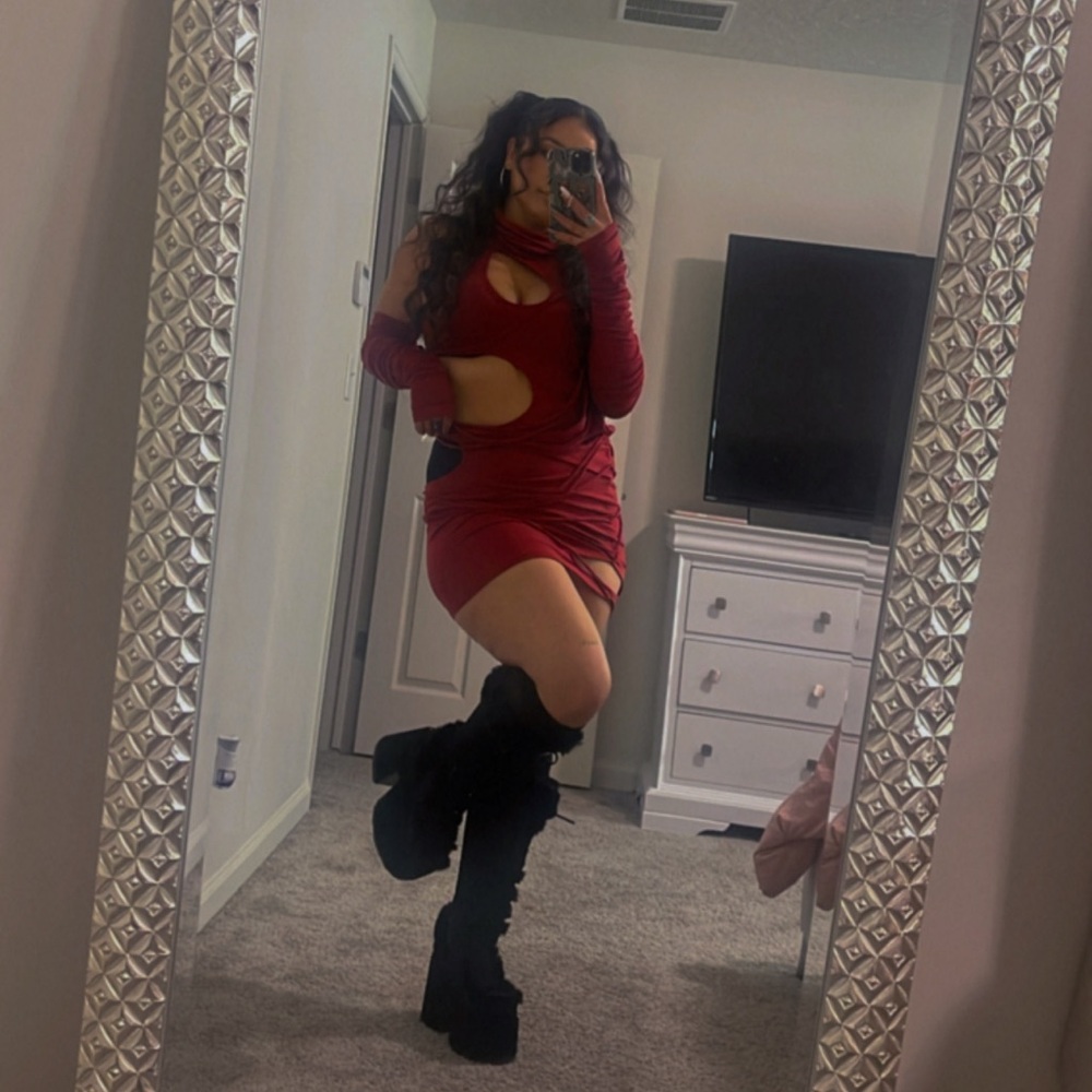 Dollskill red dress.